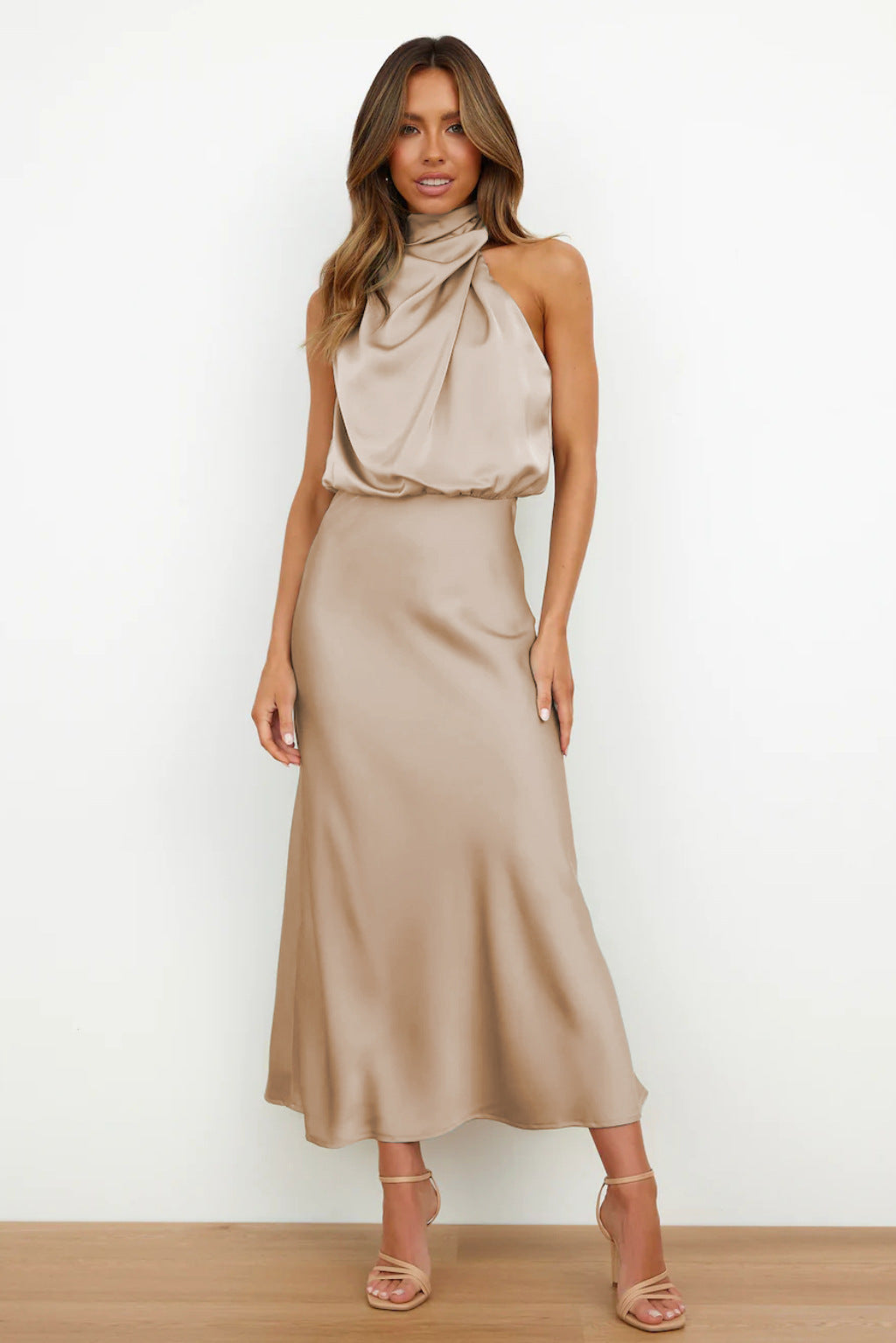 Lemoine™ | Alessia | Robe Élégante Dos Nu en Tissu Fluide