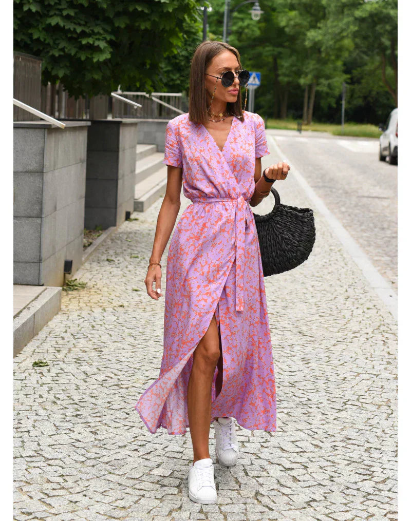 Robe Élégante Suzanne - Tissu Fluide et Coupe Sculptée à Col en V