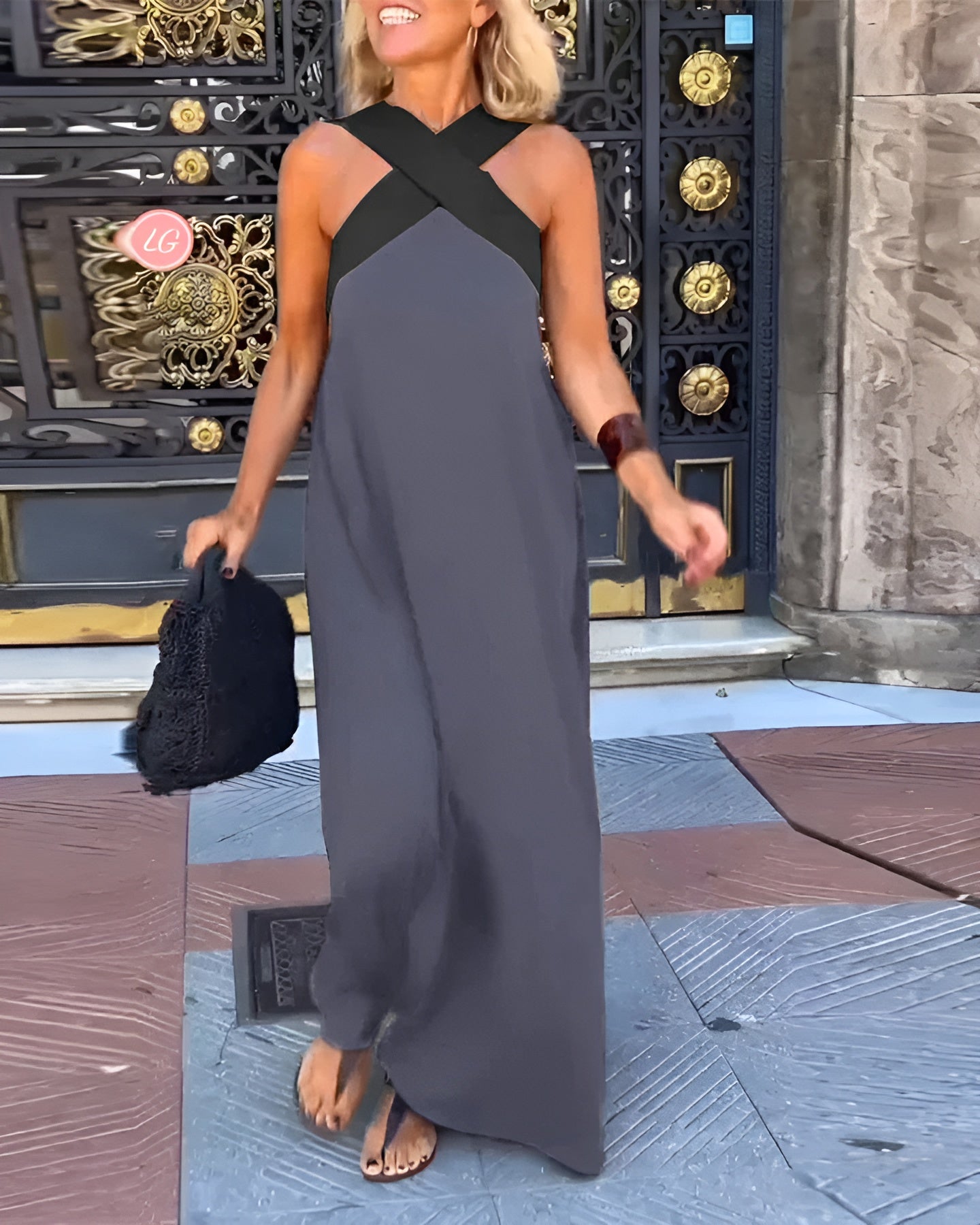Delphine | Robe en forme croisée