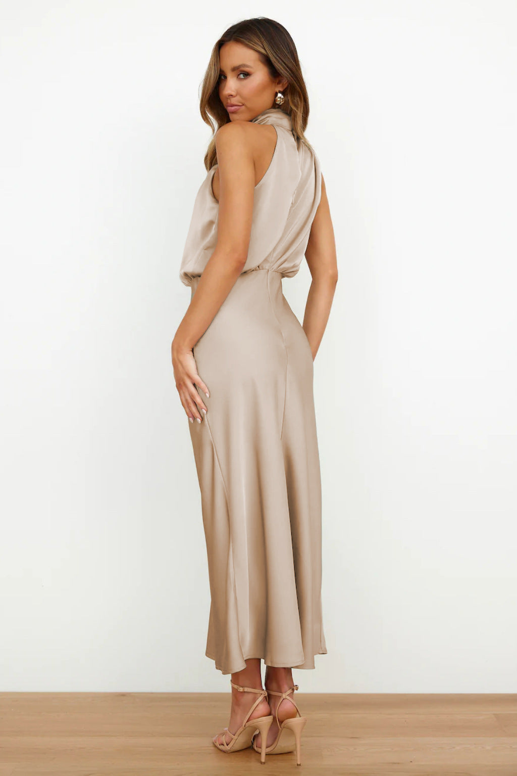 Lemoine™ | Alessia | Robe Élégante Dos Nu en Tissu Fluide
