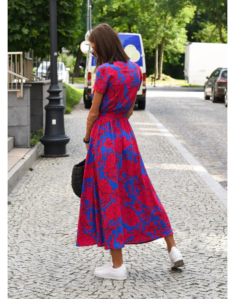 Robe Élégante Suzanne - Tissu Fluide et Coupe Sculptée à Col en V