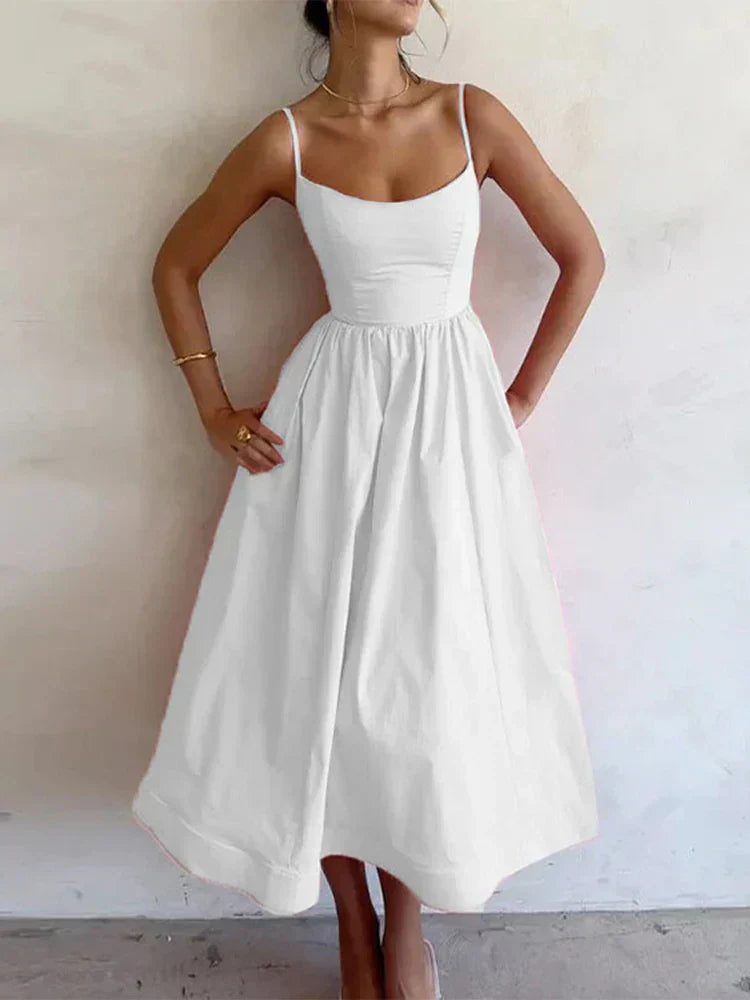 Robe Élégante d'Été | Encolure Flatteuse et Tissu Fluide | Coupe Sculptée pour une Silhouette Sublime